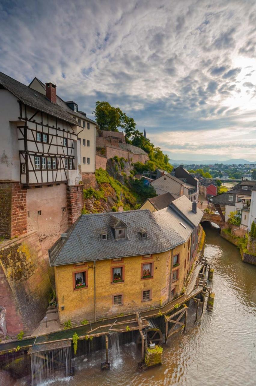 Hotel Wirtshaus zum Pferdemarkt Saarburg Exterior foto